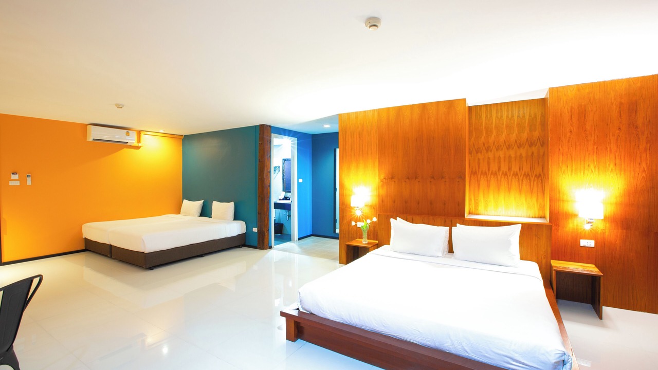 Photo of Bedroom in Samsen Nok