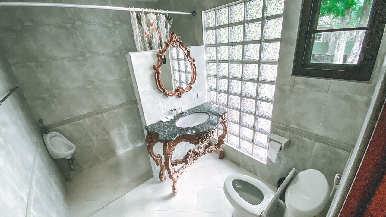 Photo of Bathroom in Muak Lek
