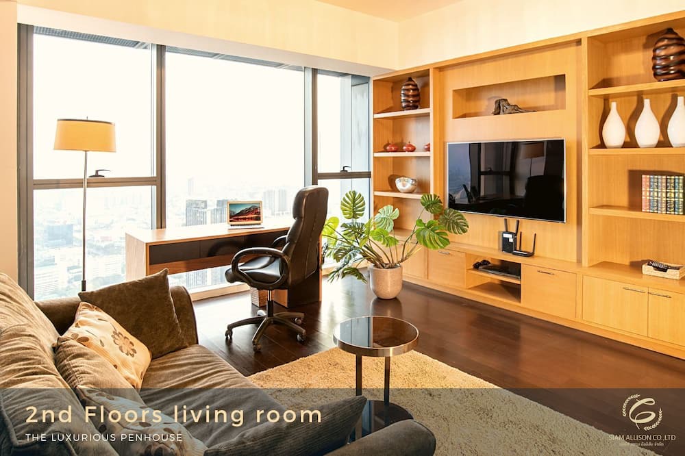 Photo of Livingroom in Embassy District