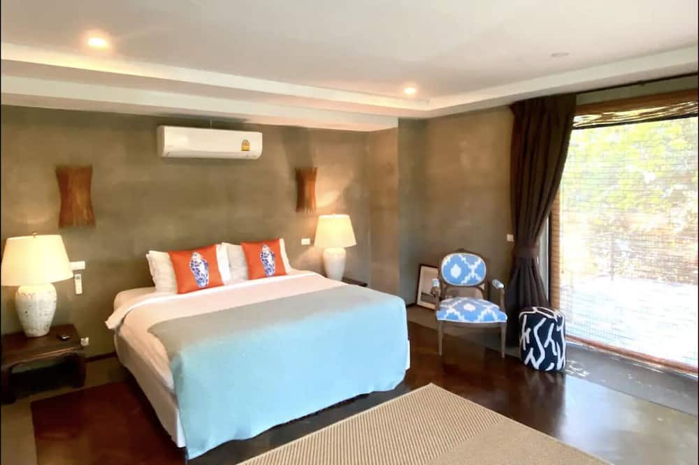 Photo of Bedroom in Saraphi