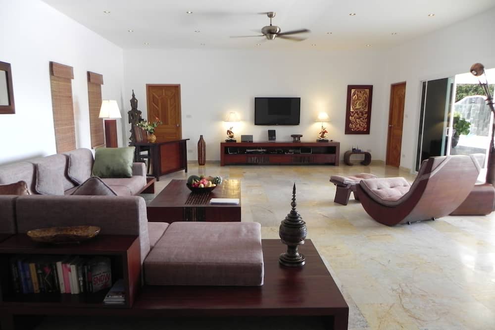 Photo of Livingroom in Mae Nam
