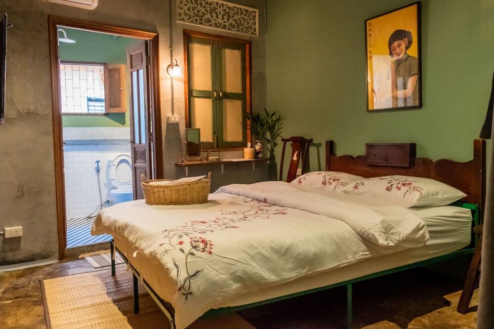 Photo of Bedroom in Pom Prap