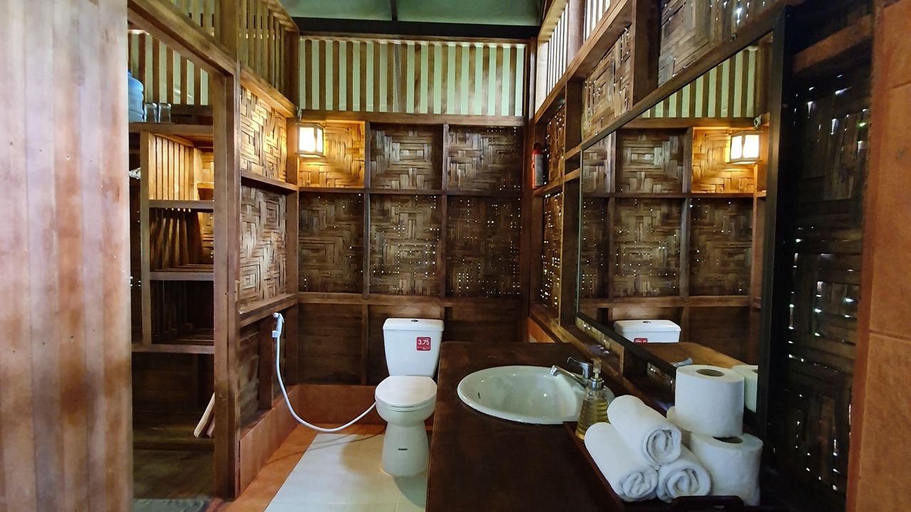 Photo of Bathroom in Khlong Sok