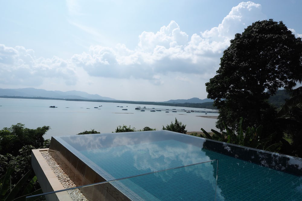 Photo of Outdoor in Koh Kaew