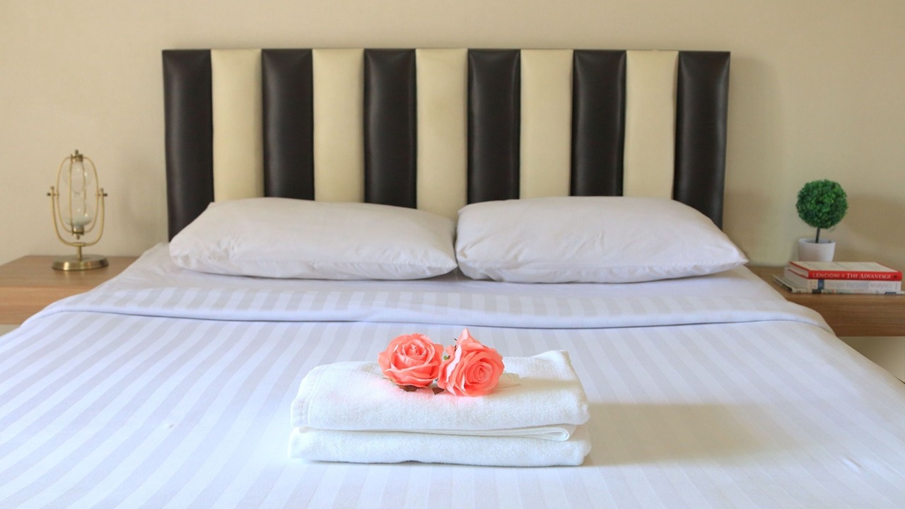 Photo of Bedroom in Khanna Yao