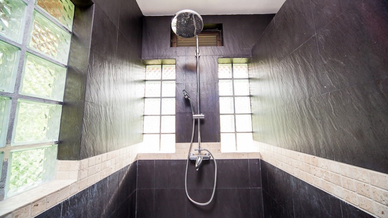 Photo of Bathroom in Mae Nam