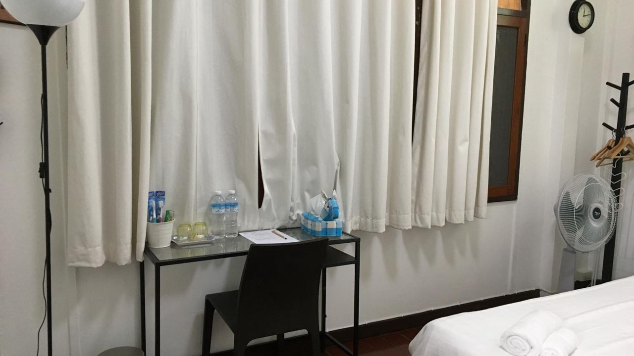 Photo of Bedroom in Thung Maha Mek