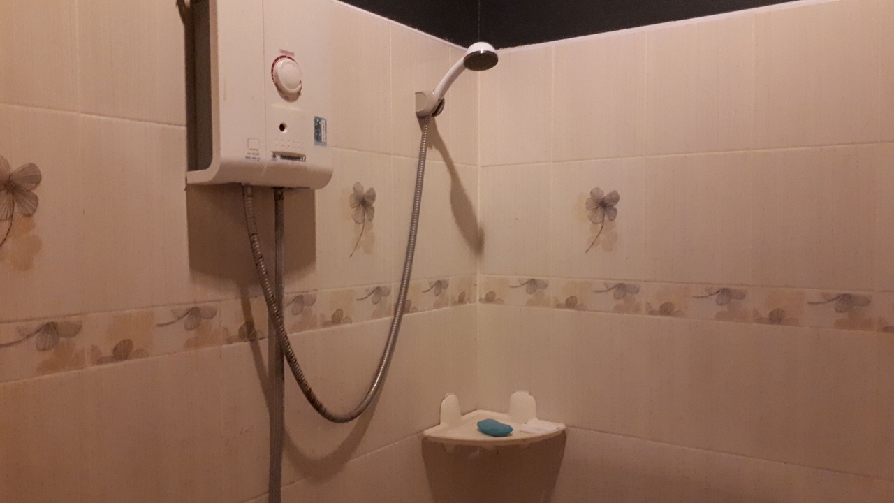 Photo of Bathroom in Amphawa