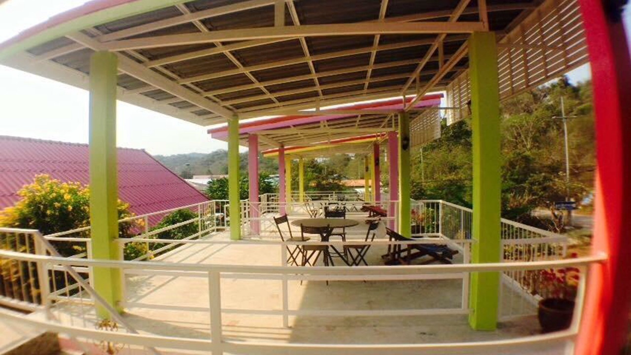 Photo of Patio Balcony in Tha Thaewawong