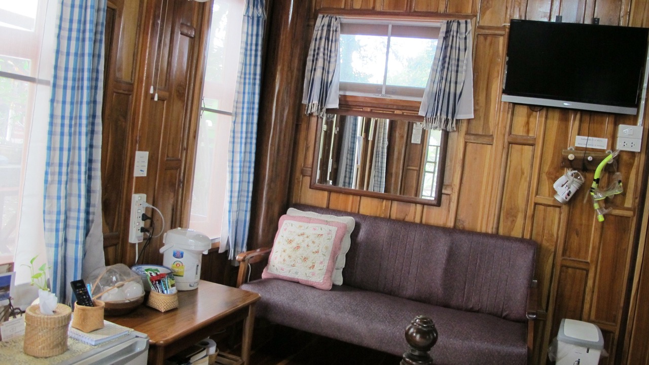 Photo of Bedroom in Ko Sichang
