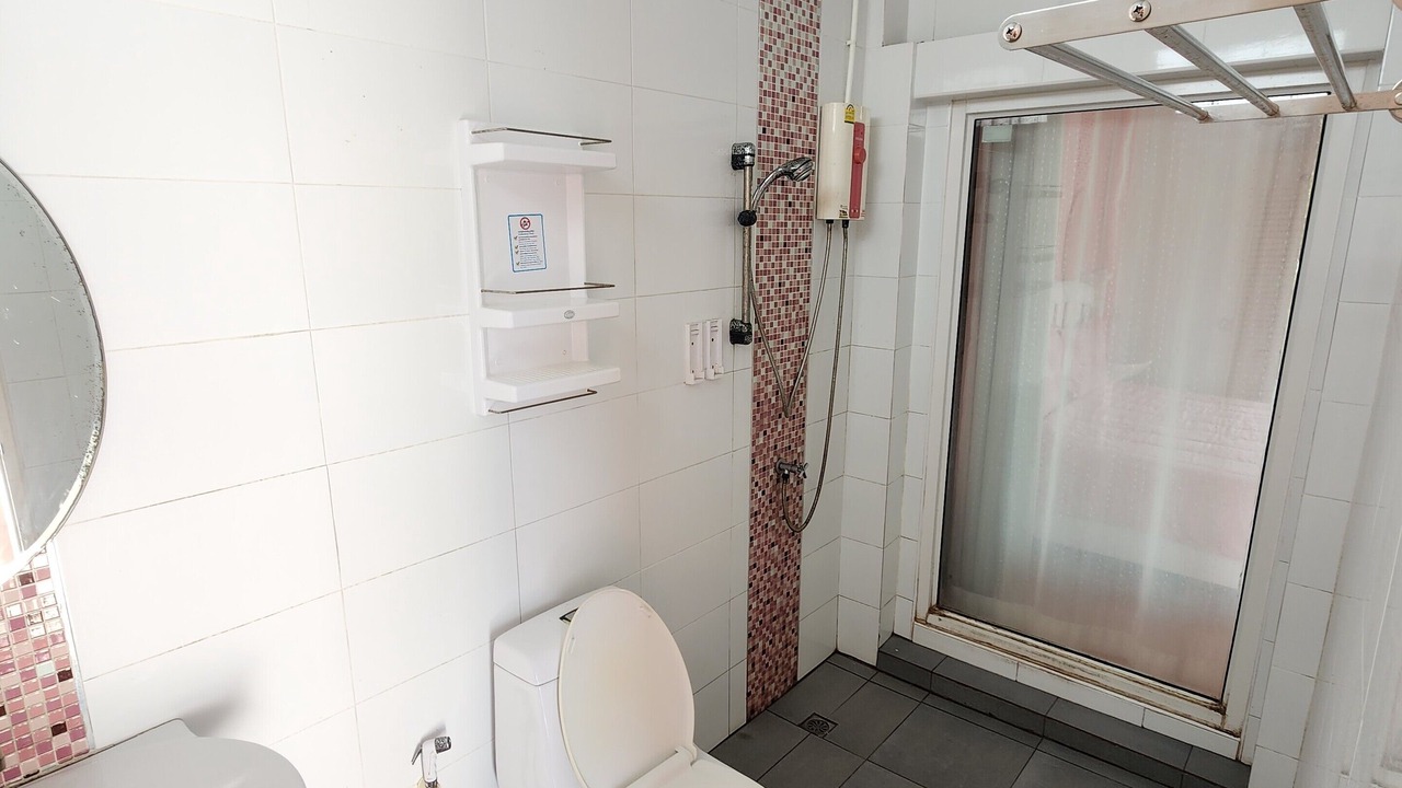 Photo of Bathroom in Khlong Thom