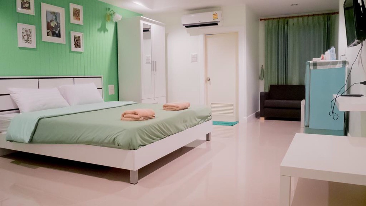 Photo of Bedroom in Saen Suk