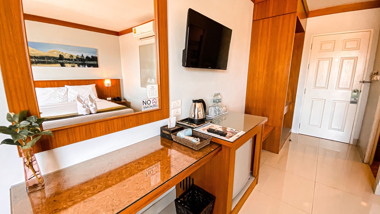 Photo of Bedroom in Hua Toei
