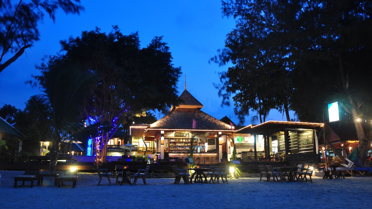 Photo of Outdoor in Choeng Mon