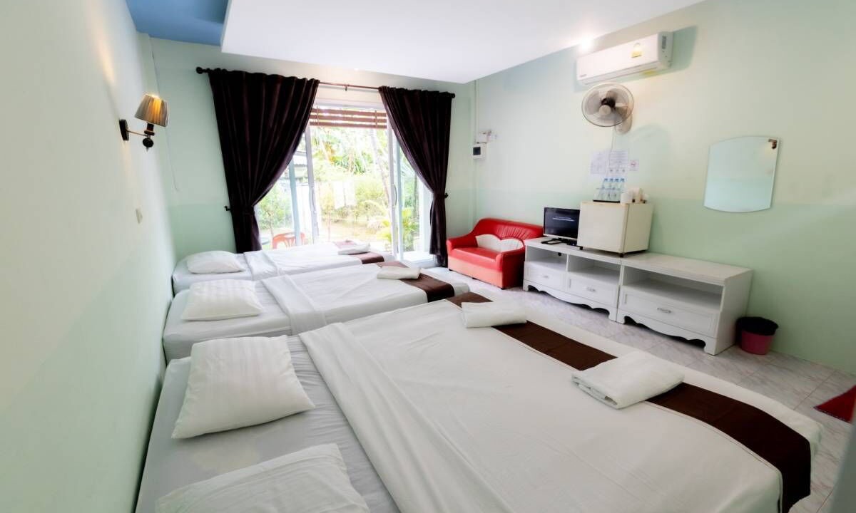 Photo of Bedroom in Pak Nam