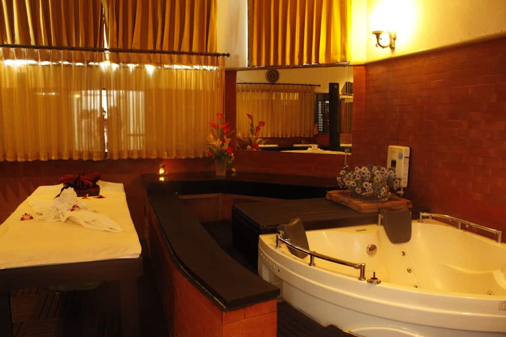 Photo of Bedroom in Bang Sai