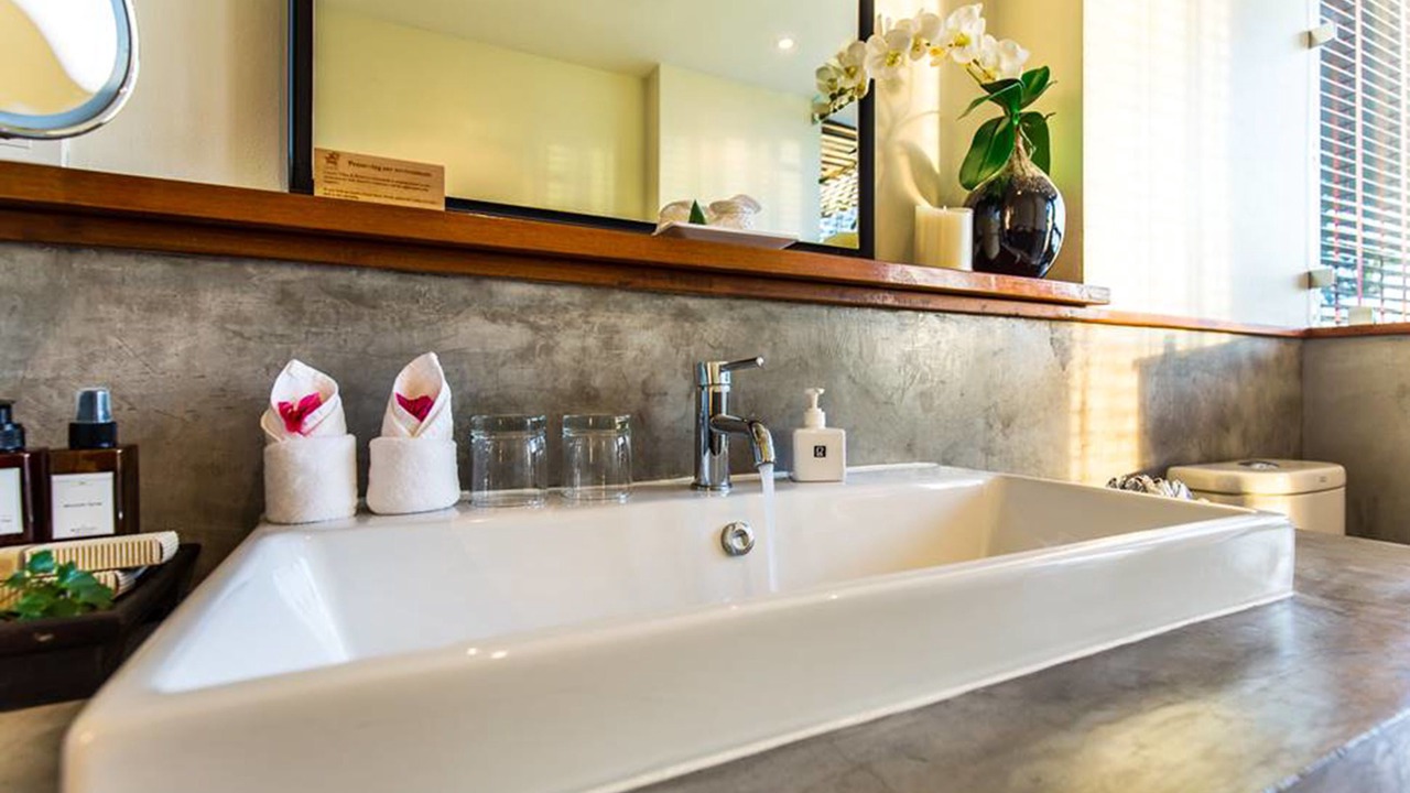 Photo of Bathroom in Laem Set