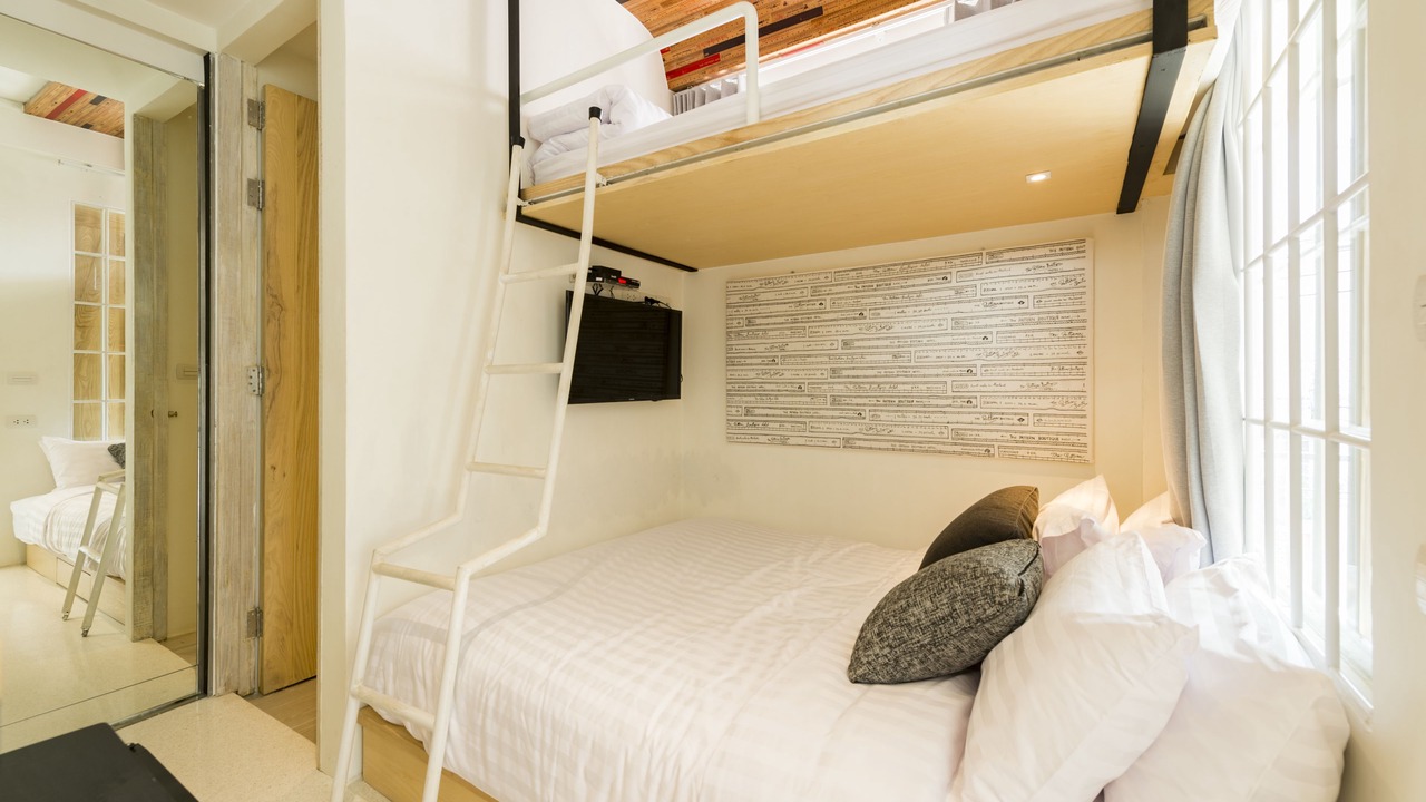 Photo of Bedroom in Bang Lamphu Lang