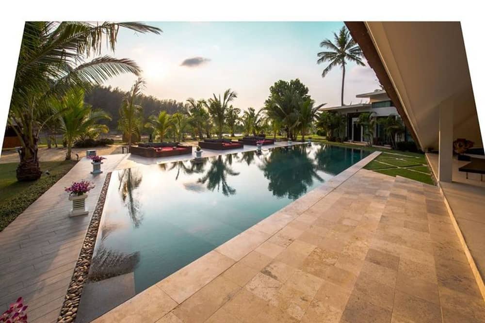 Photo of Patio Balcony in Klong Son