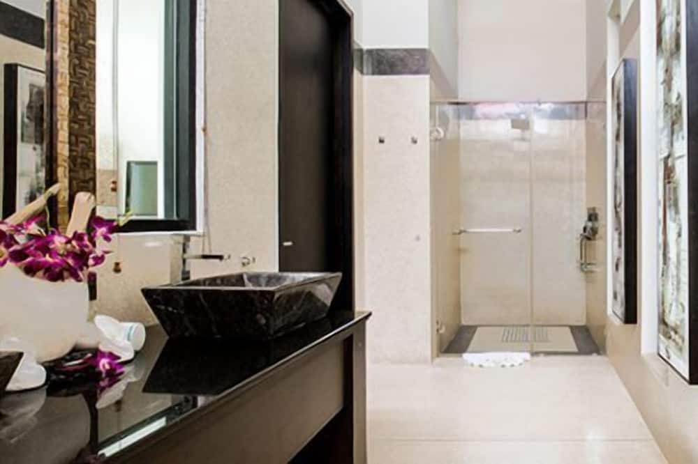 Photo of Bathroom in Klong Son