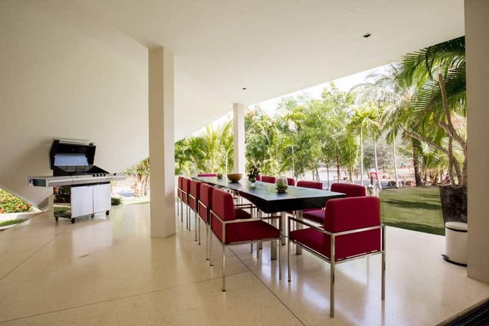 Photo of Patio Balcony in Klong Son