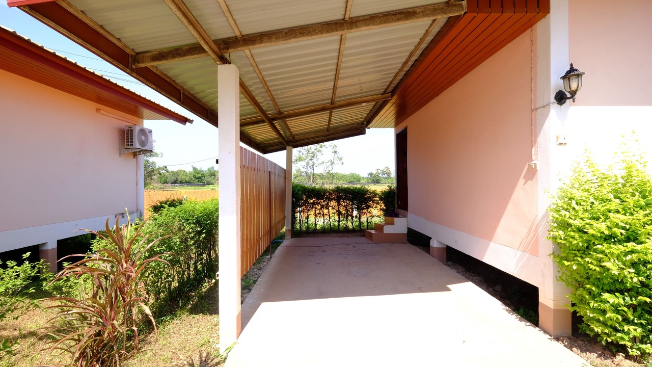 Photo of Outdoor in Phra Klang Thung