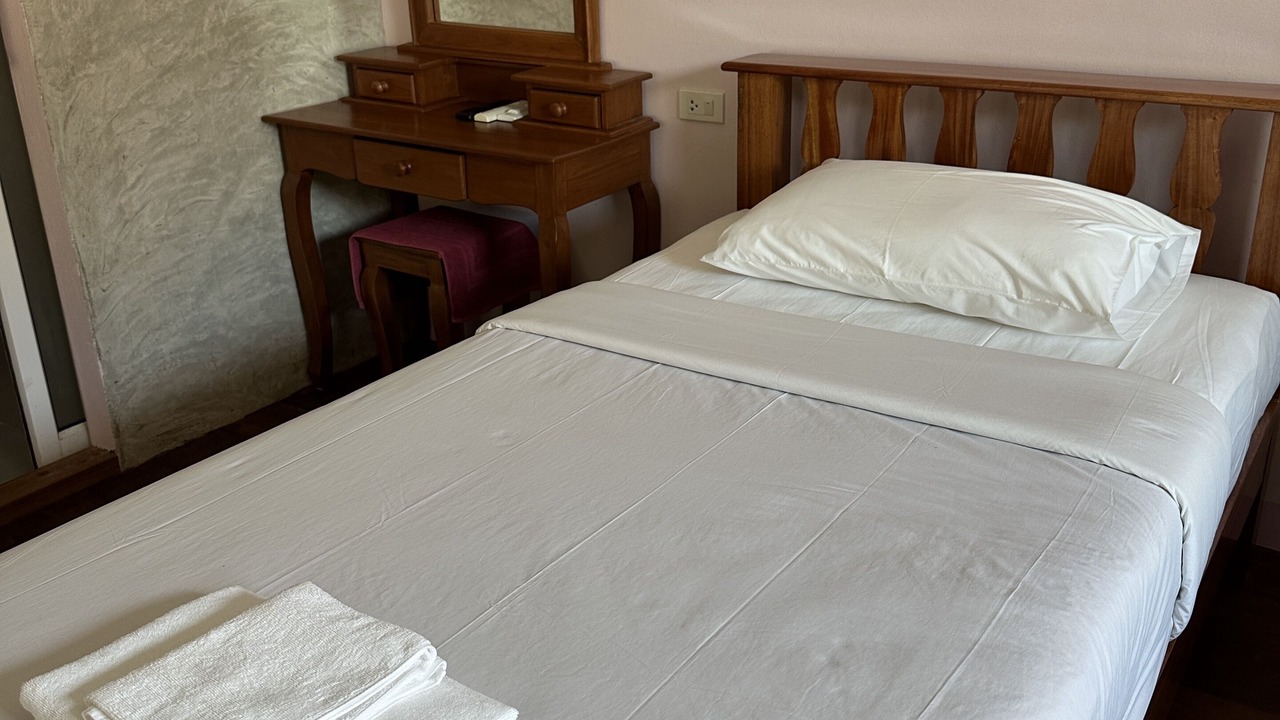 Photo of Bedroom in Takat Ngao