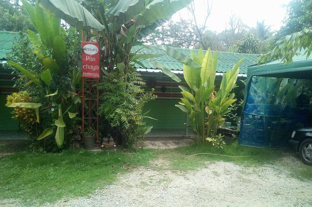 Photo of Outdoor in Thai Mueang
