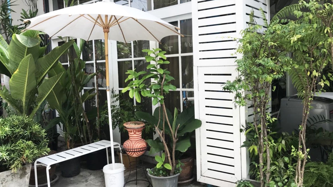 Photo of Outdoor in Phra Khanong