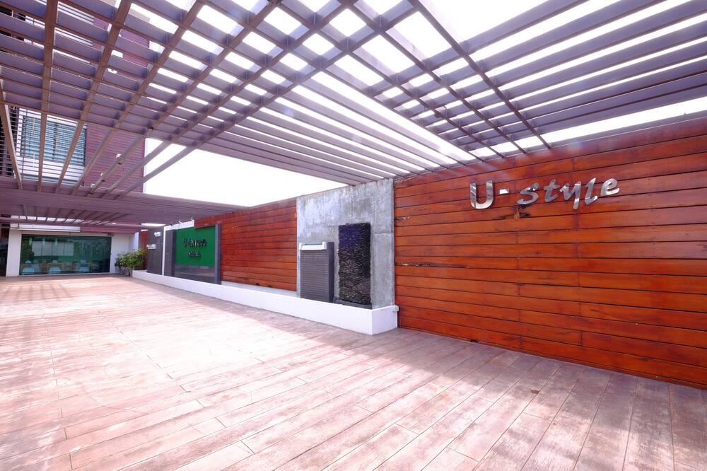 Photo of Patio Balcony in Sakon Nakhon