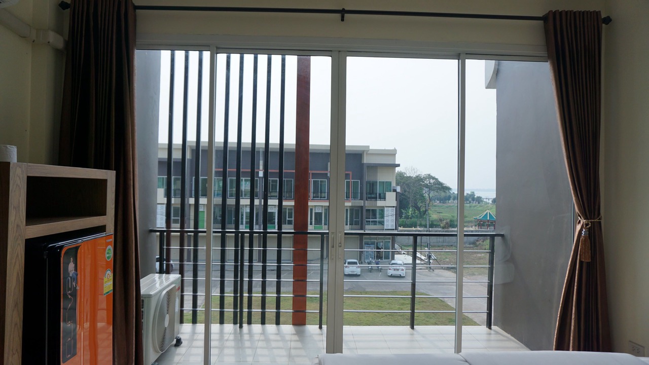Photo of Patio Balcony in Tha Champi