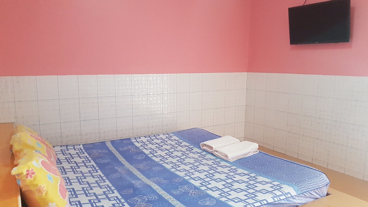 Photo of Bedroom in Warin Chamrap