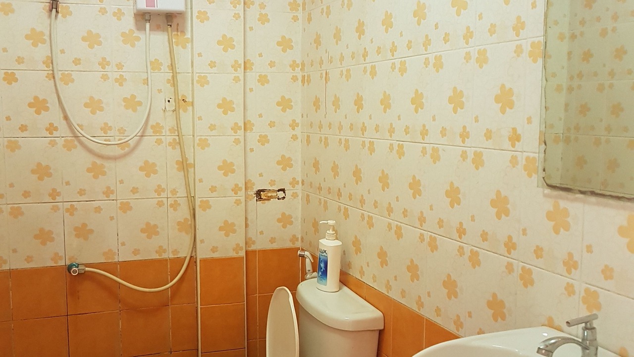 Photo of Bathroom in Warin Chamrap