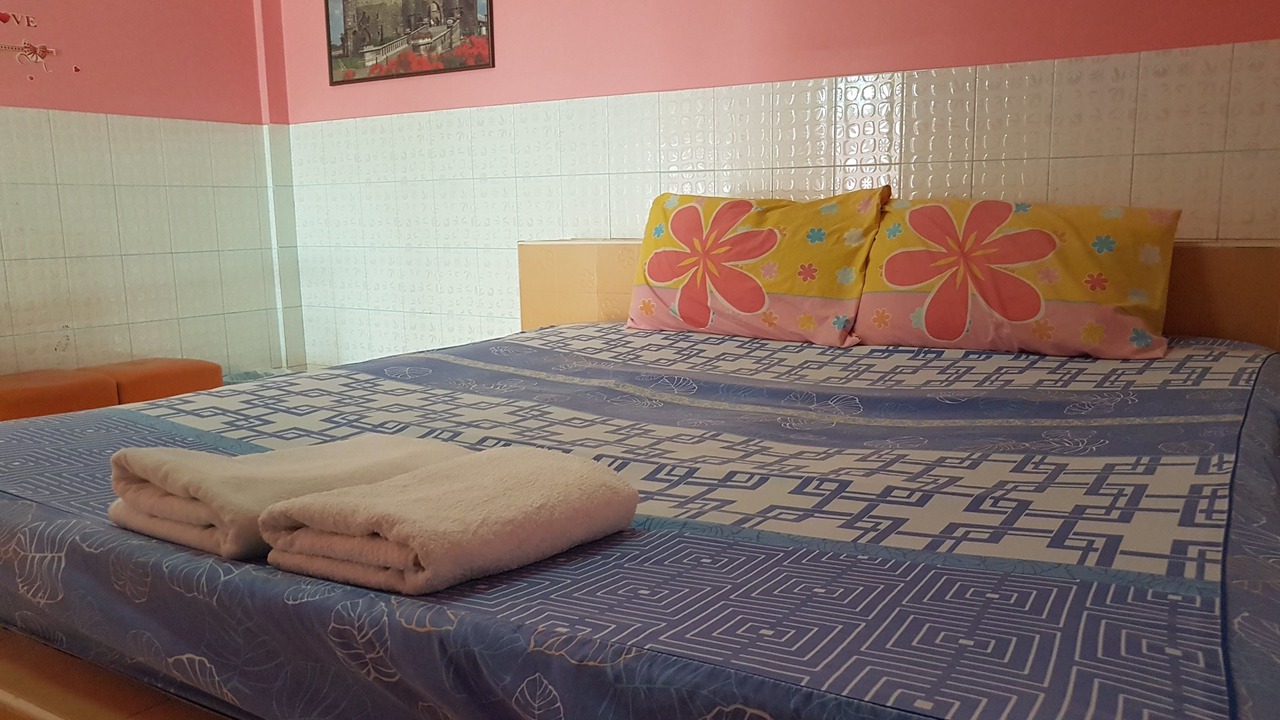 Photo of Bedroom in Warin Chamrap