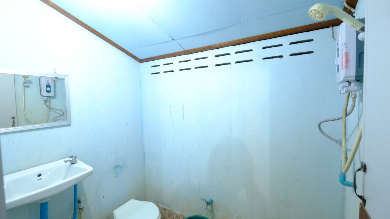Photo of Bathroom in Khun Yuam