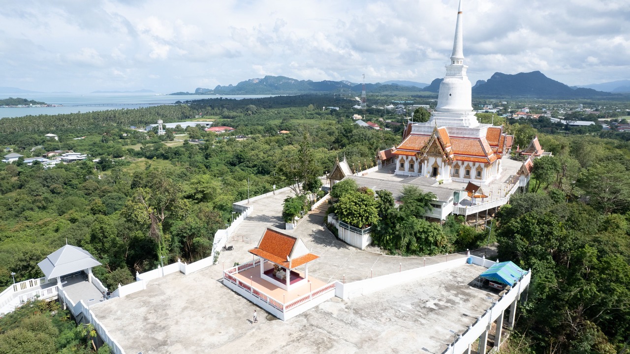 Photo of Others in Don Sak