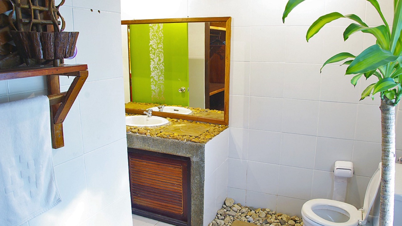 Photo of Bathroom in Mae Ai