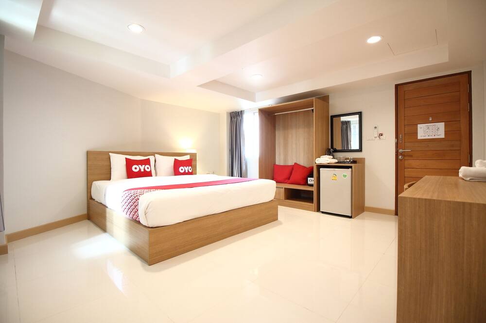 Photo of Bedroom in Wat Bowon Niwet