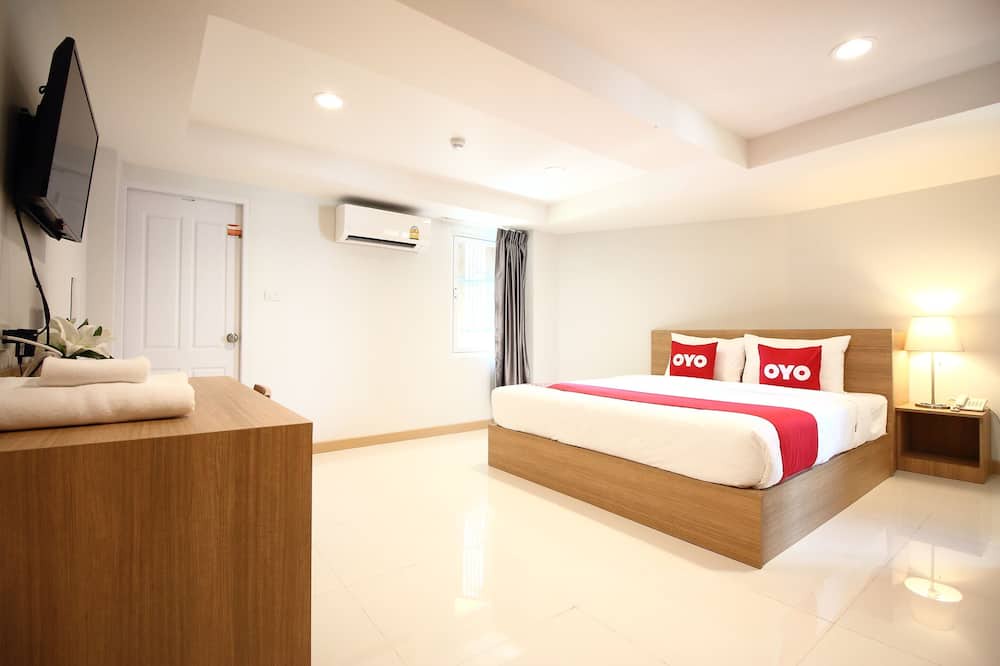 Photo of Bedroom in Wat Bowon Niwet