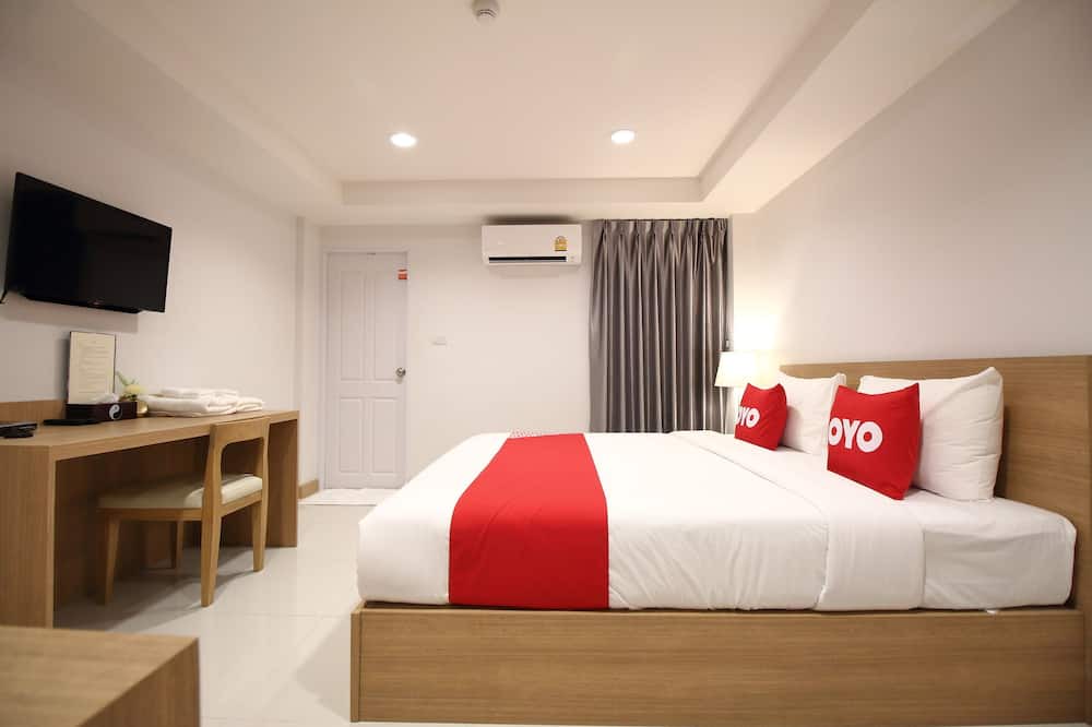 Photo of Bedroom in Wat Bowon Niwet