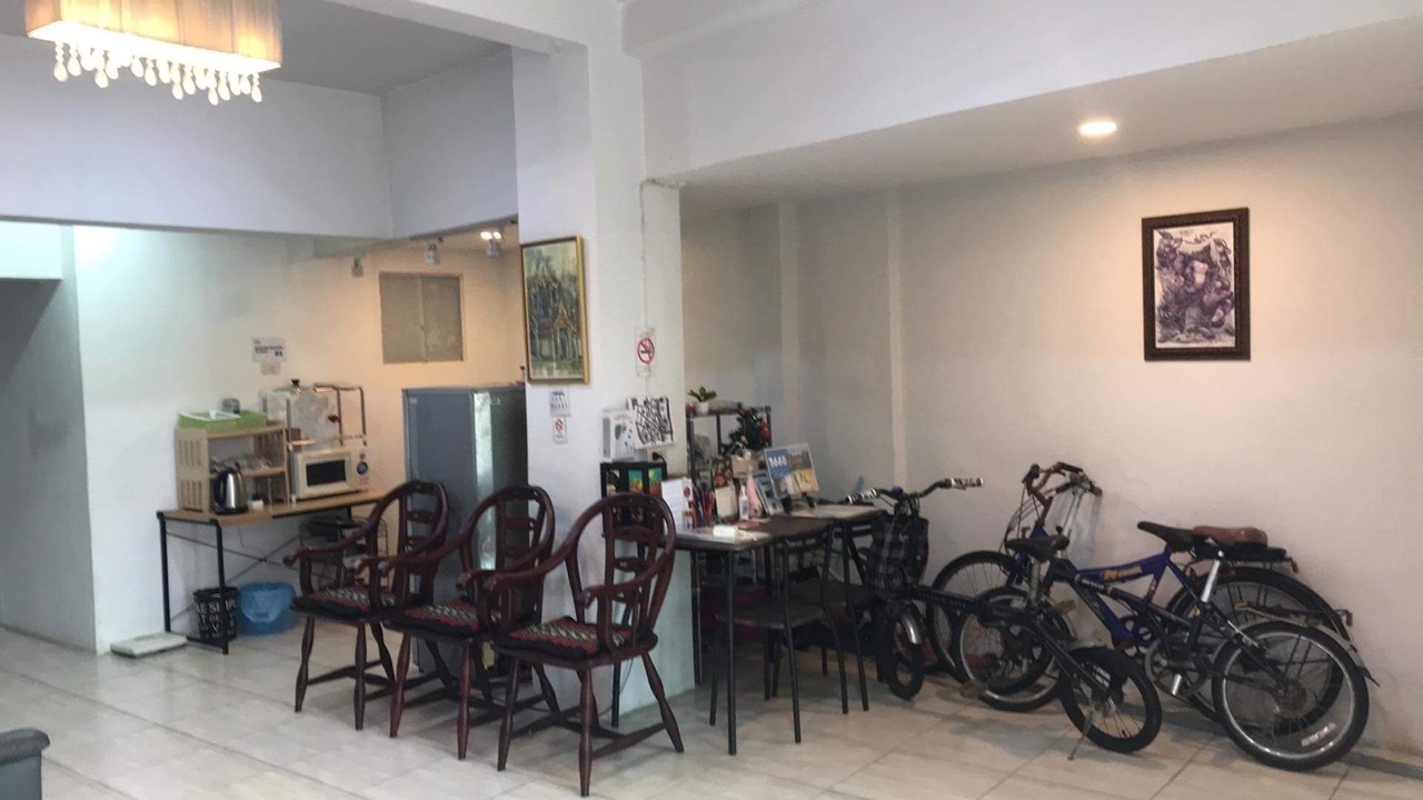 Photo of Livingroom in Pom Prap