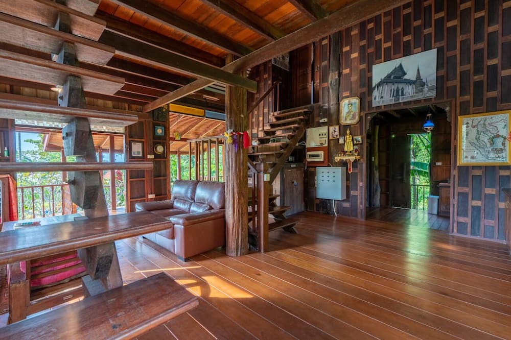 Photo of Livingroom in Nuea Khlong