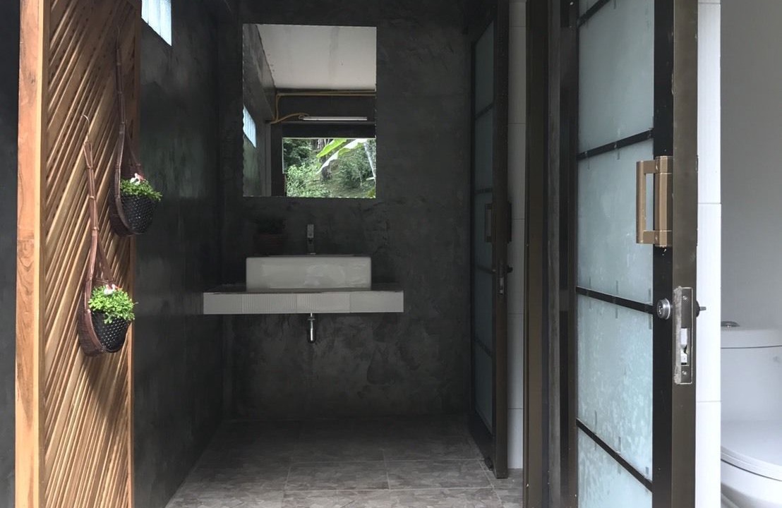 Photo of Bathroom in Pa Pae