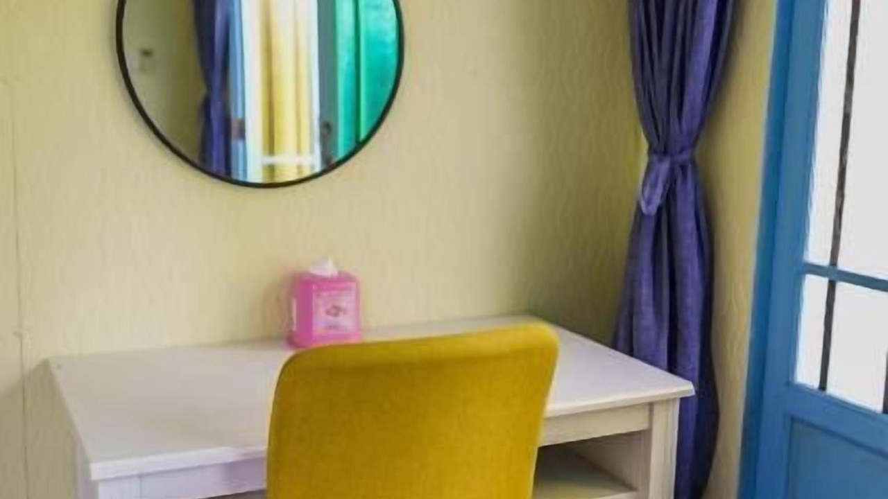 Photo of Bedroom in Amphawa