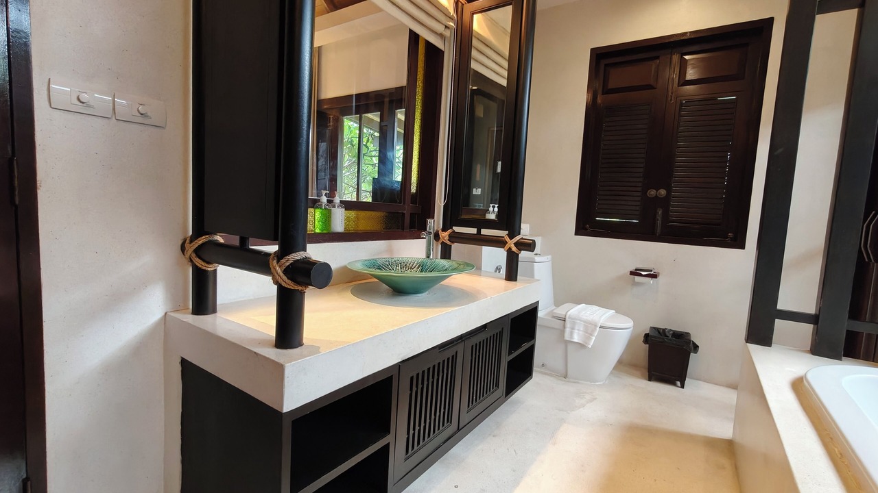 Photo of Bathroom in Choeng Mon