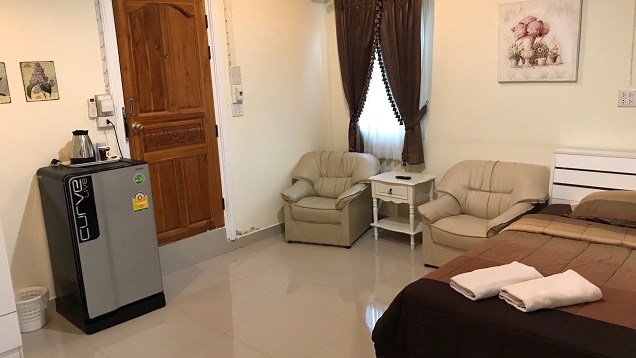 Photo of Bedroom in Tha Pho