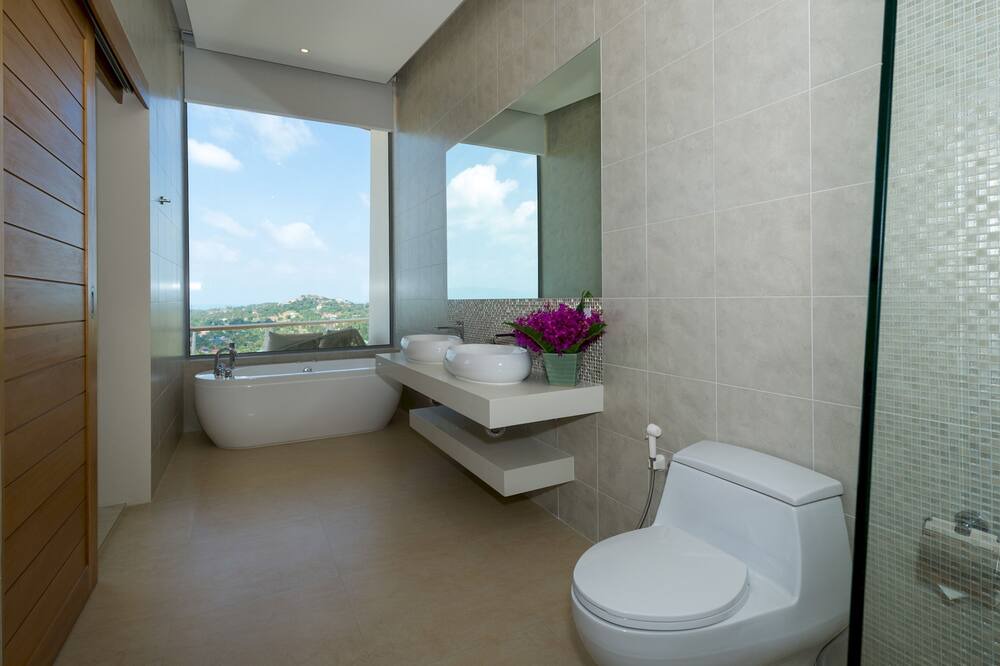 Photo of Bathroom in Plai Laem