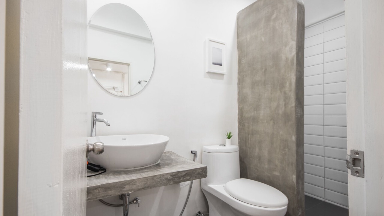 Photo of Bathroom in Bangkok Central Business District
