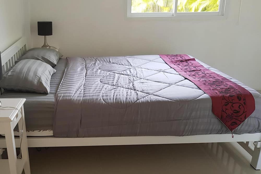 Photo of Bedroom in Pak Nam Pran