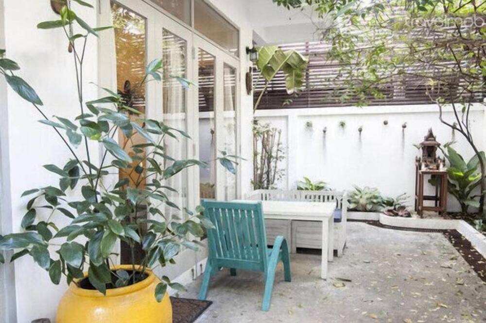 Photo of Outdoor in Yan Nawa
